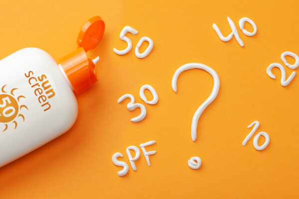 sunscreen bottle and sunscreen